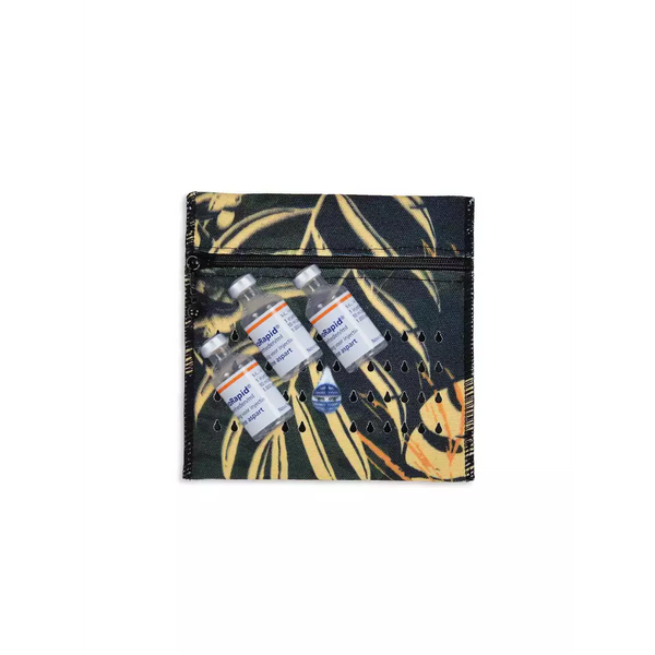 Insulin cooler travel case for 3 vials with tropical design.