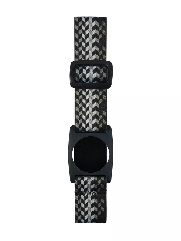 Freestyle Libre 2 adjustable armband with graphic design, offering secure sensor support and flexibility.