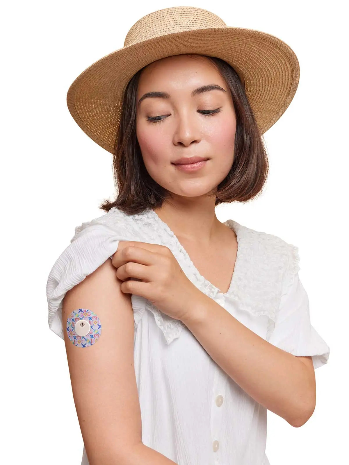 FreeStyle Libre 3用 固定パッチ、Spring シリーズ、女性が腕に装着