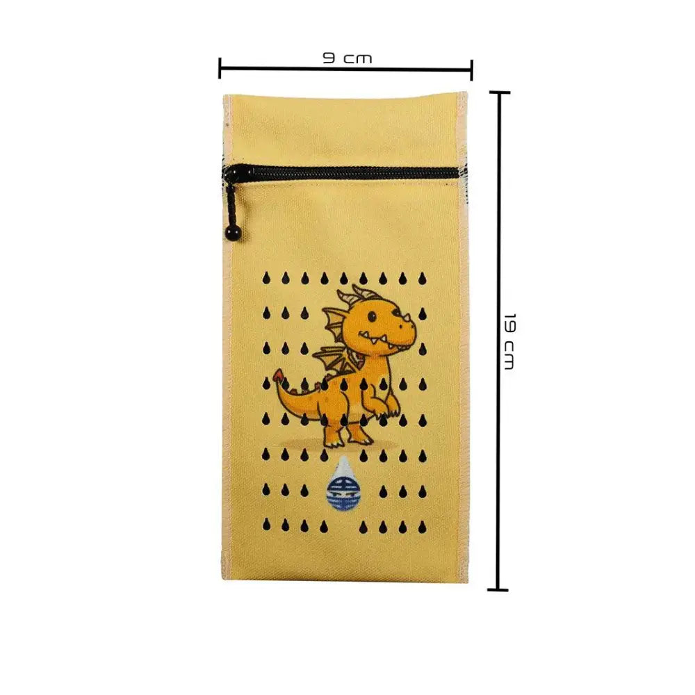 Insulin cooling wallet for kids with dragon design, suitable for two insulin pens or vials, measuring 19 cm x 9 cm.